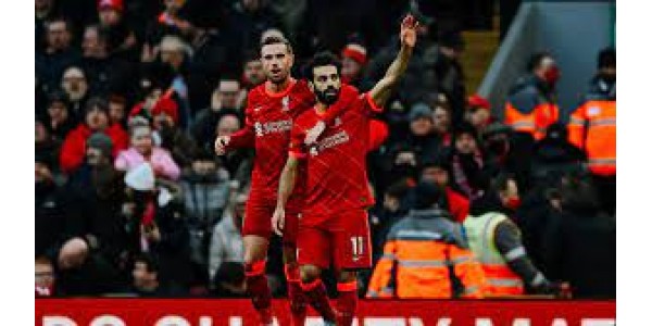 Liverpool staat slechts één punt achter topman Manchester City